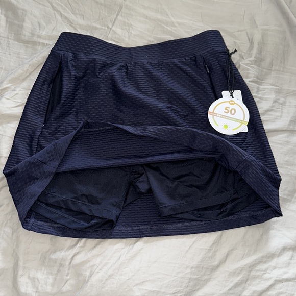 Tail Activewear Golf Skort NWT - Size S - Picture 2 of 2